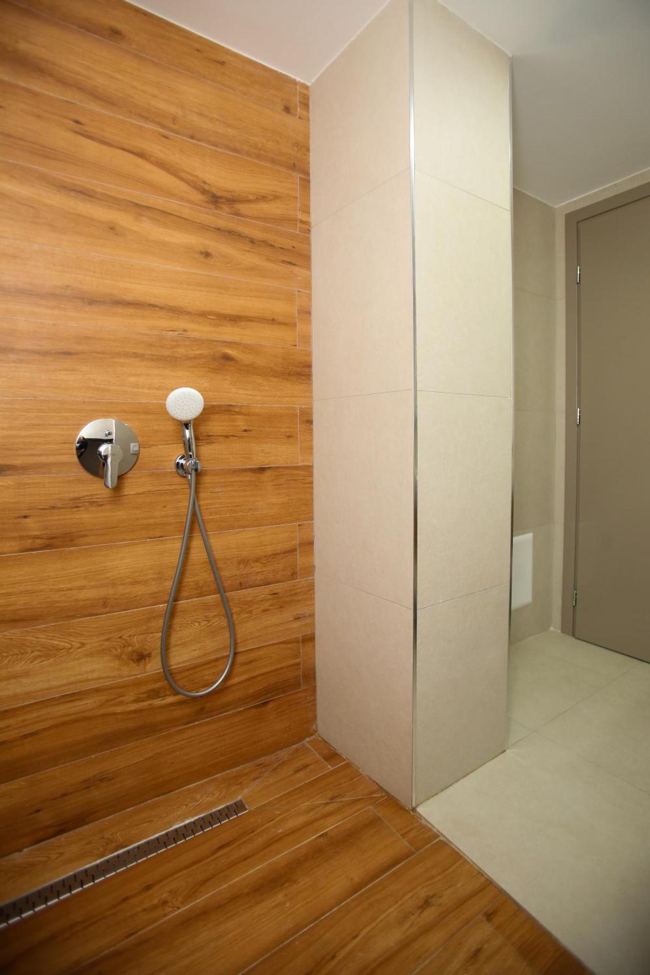 Belvedere Hotel & Spa Vlorë エクステリア 写真