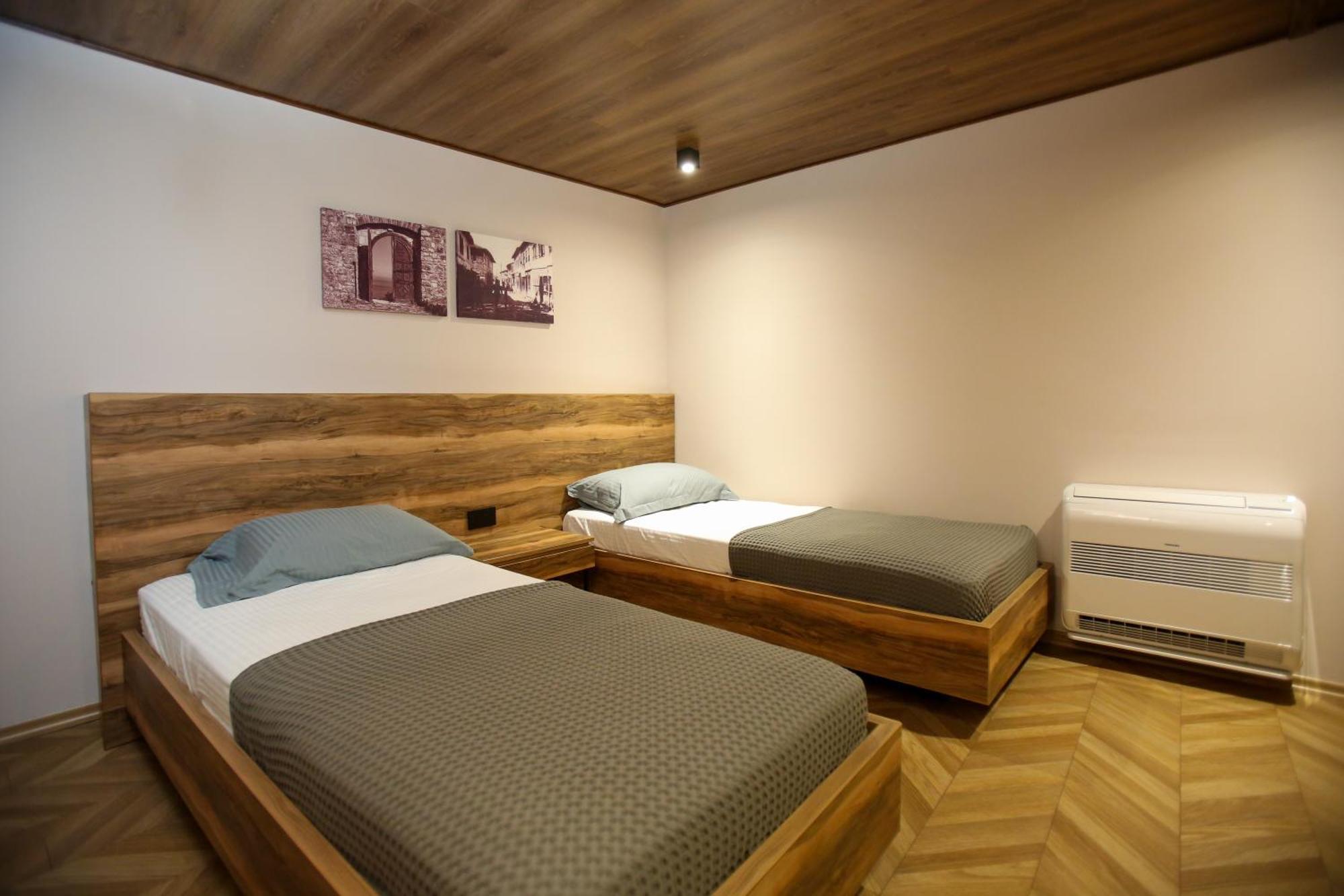 Belvedere Hotel & Spa Vlorë エクステリア 写真