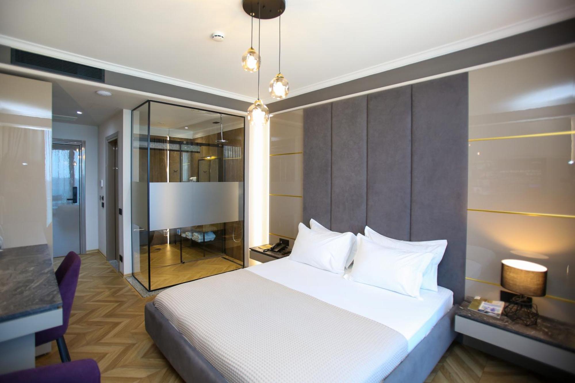 Belvedere Hotel & Spa Vlorë エクステリア 写真