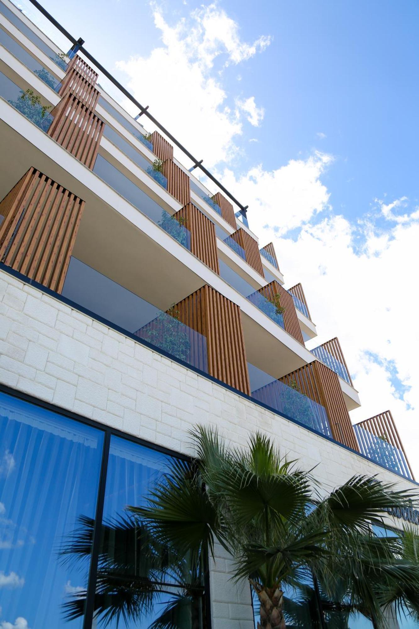 Belvedere Hotel & Spa Vlorë エクステリア 写真