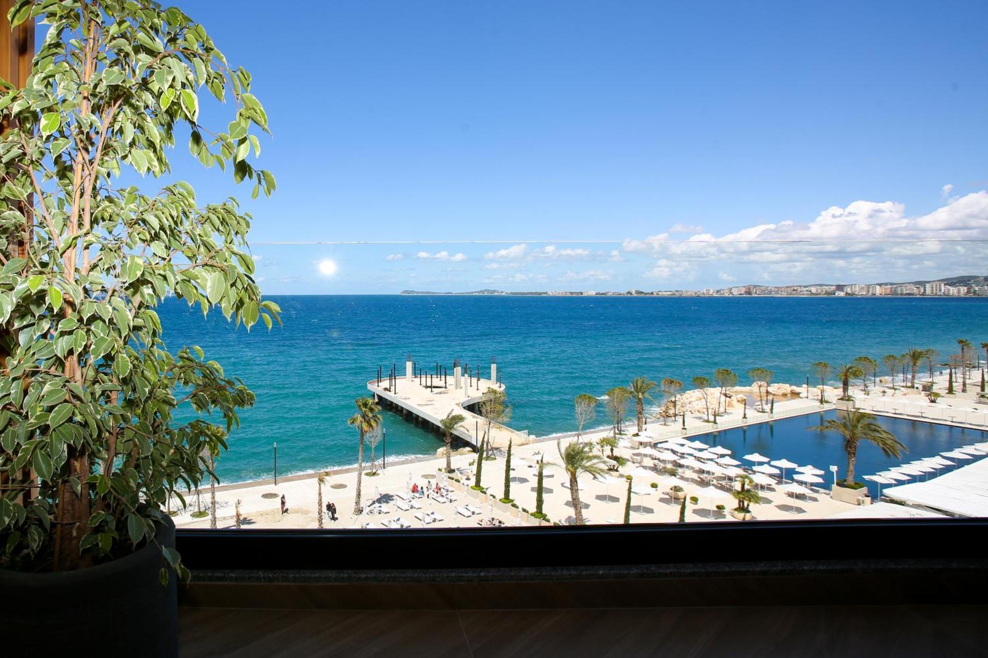 Belvedere Hotel & Spa Vlorë エクステリア 写真